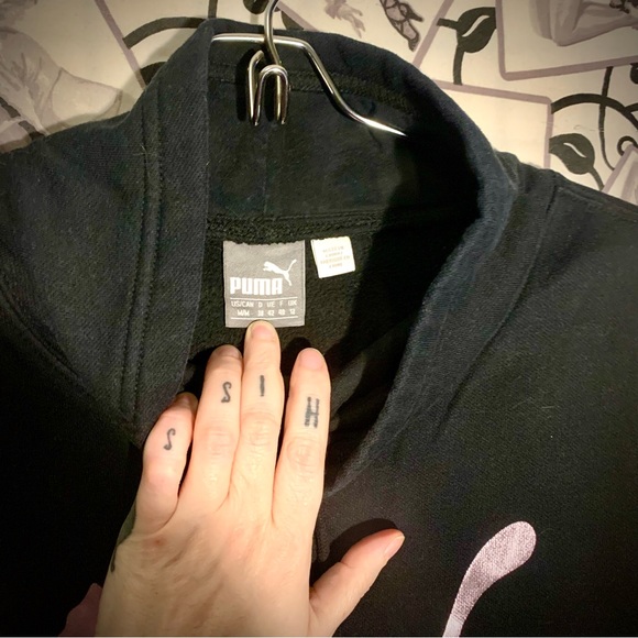 Puma Sweatshirt - Picture 5 of 5